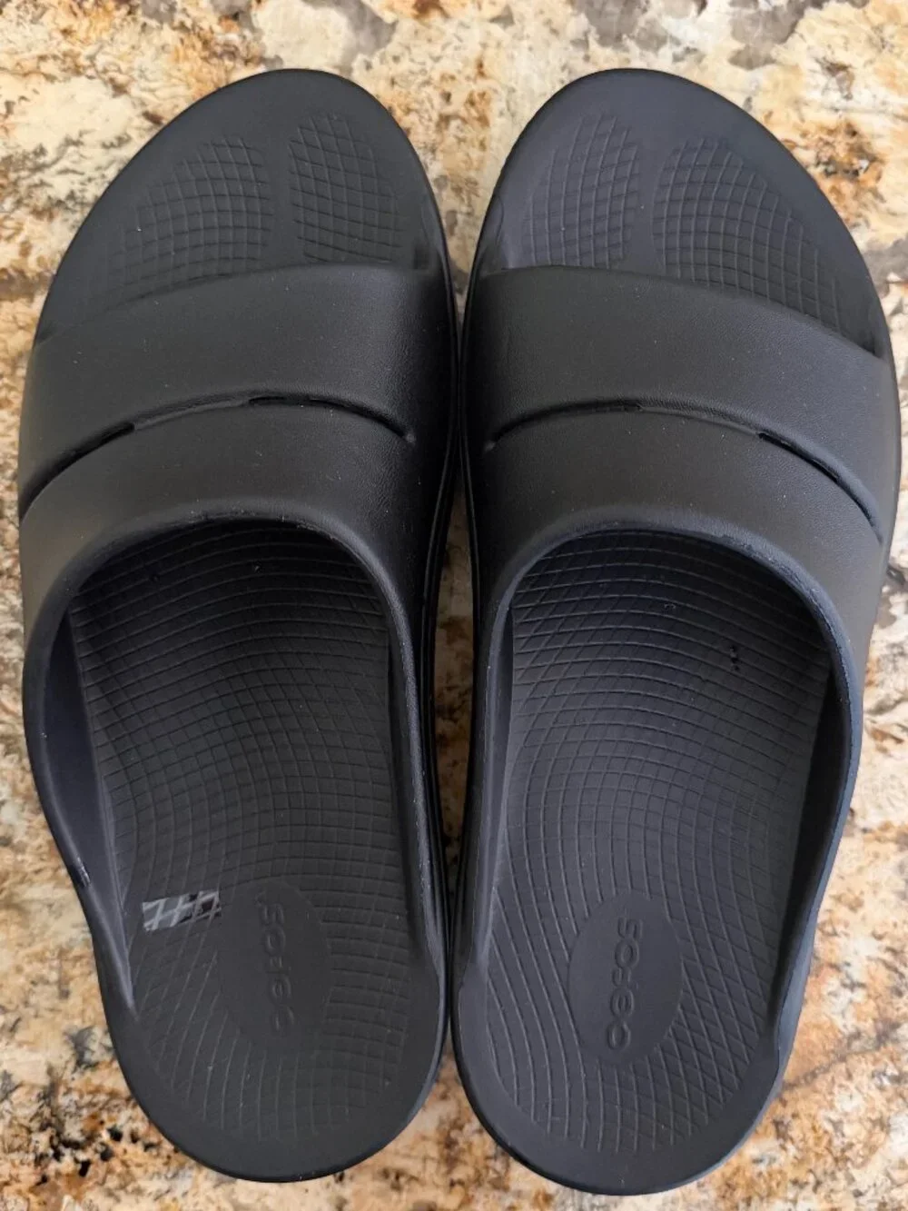 OOFOS ooahh slide